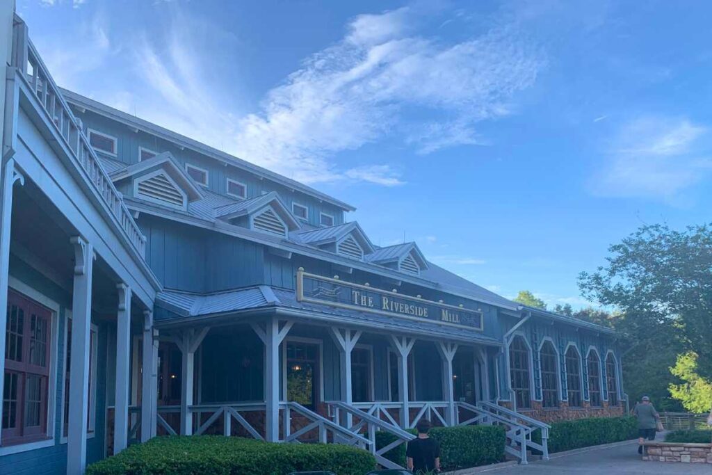 exterior of the quick-service restaurant The Riverside Mill